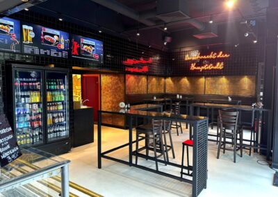 Ladenbau Berlin - Currywurst Potsdamer Platz